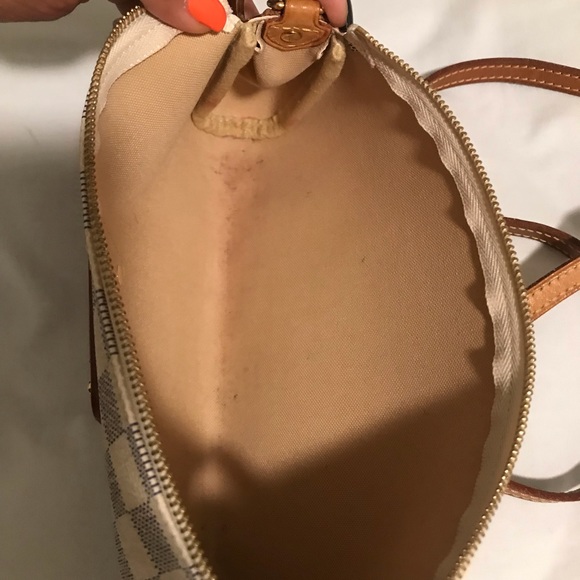 Authentic LV Eva Damier Azur - Picture 4 of 8